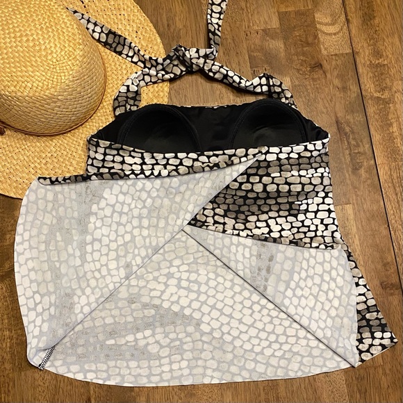 Magicsuit Tankini Halter 2 piece Swimsuit Size 8 in Grey/White/Black - Picture 5 of 13